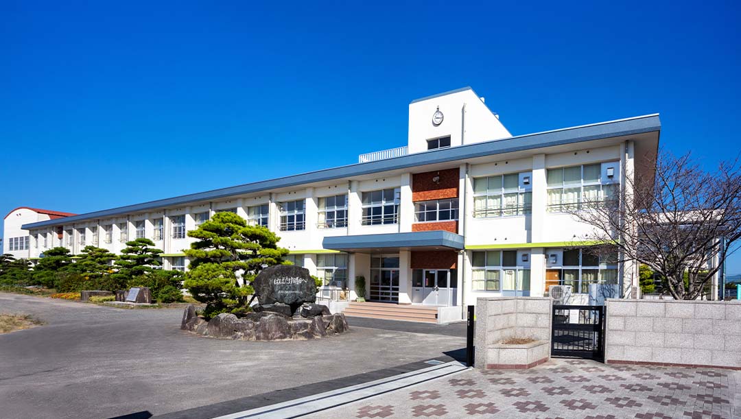 佐賀市立東与賀小学校